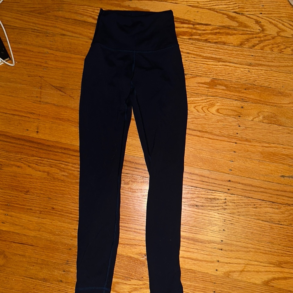size 0 navy lululemon leggings